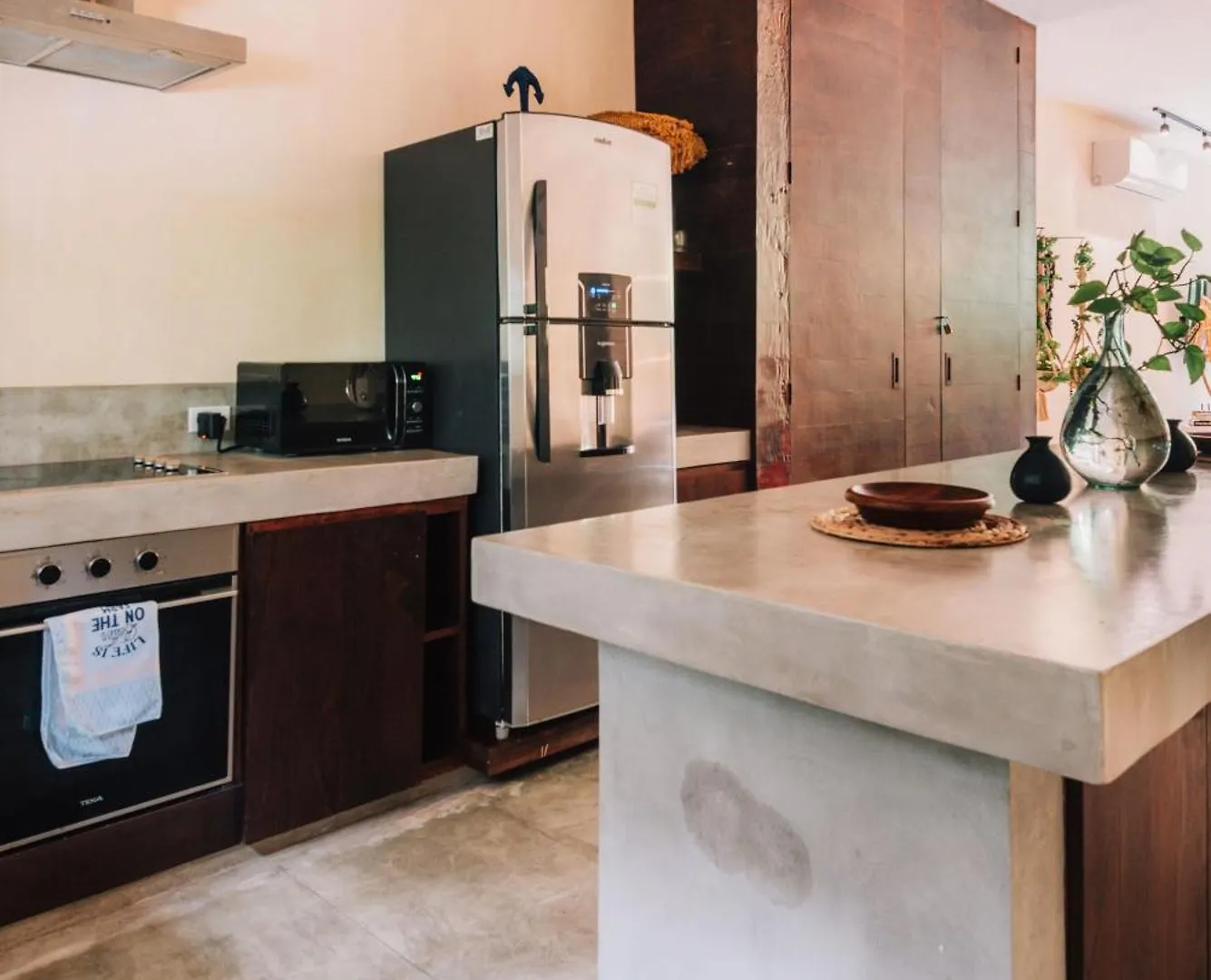 Spacious, Stylish, Comfortable, 2Bd 2Bth Condo,Private Pool 24Hr Concierge Tulum