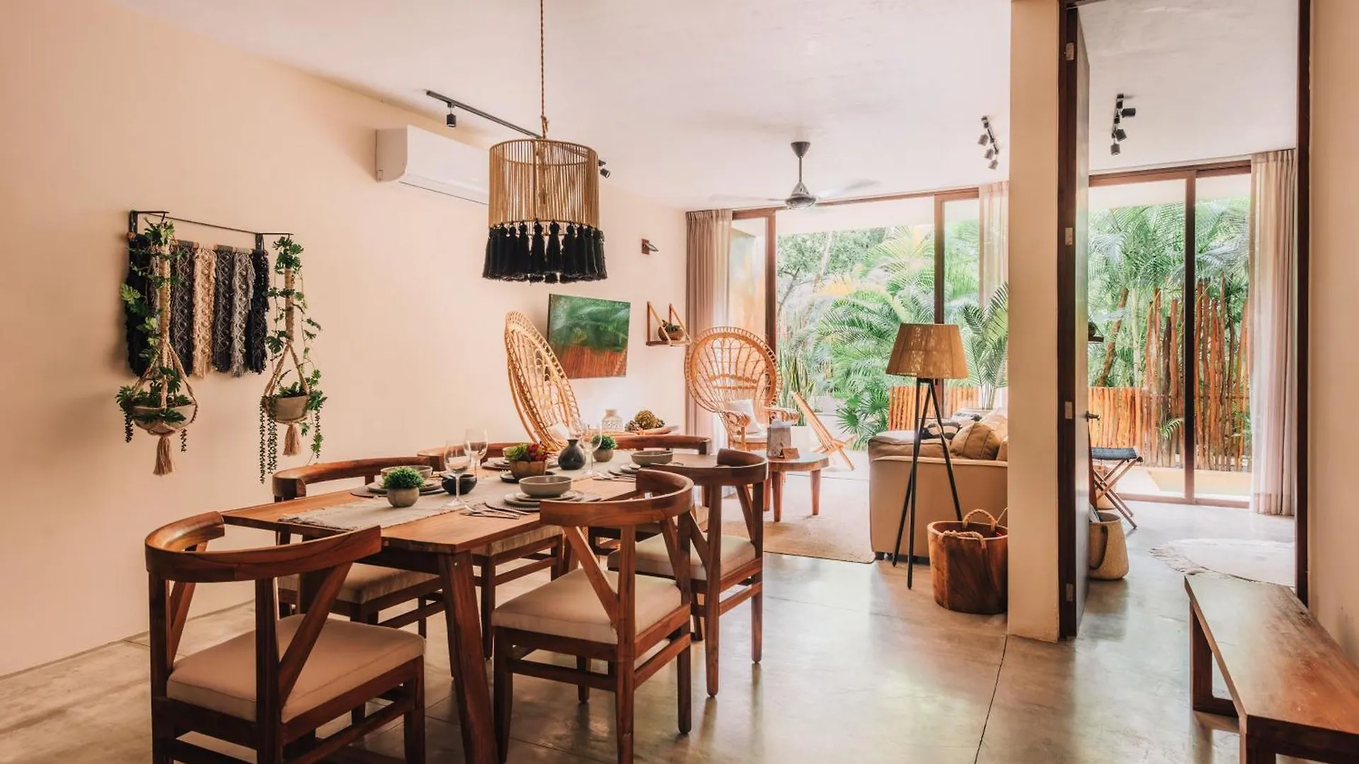 Aparthotel Spacious, Stylish, Comfortable, 2Bd 2Bth Condo,Private Pool 24Hr Concierge Tulum Mexico