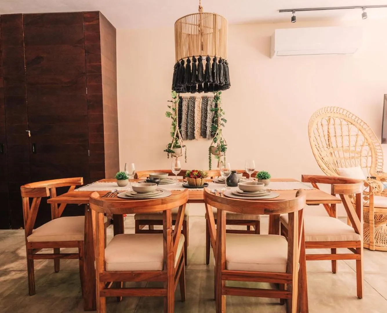Spacious, Stylish, Comfortable, 2Bd 2Bth Condo,Private Pool 24Hr Concierge Tulum Aparthotel
