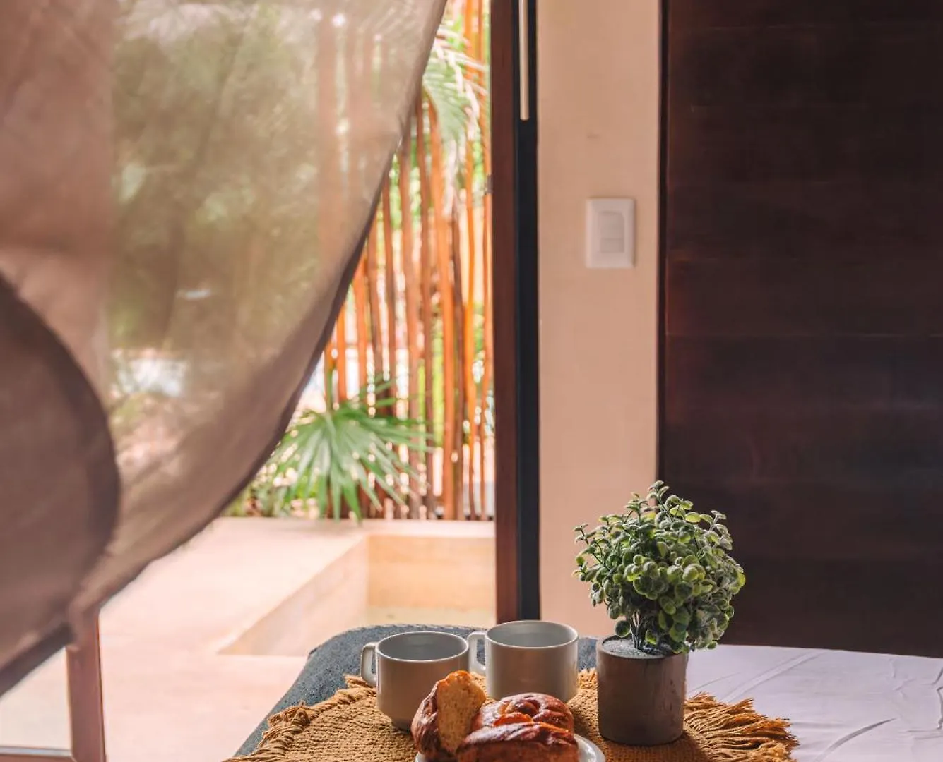 Aparthotel Spacious, Stylish, Comfortable, 2Bd 2Bth Condo,Private Pool 24Hr Concierge Tulum Mexico