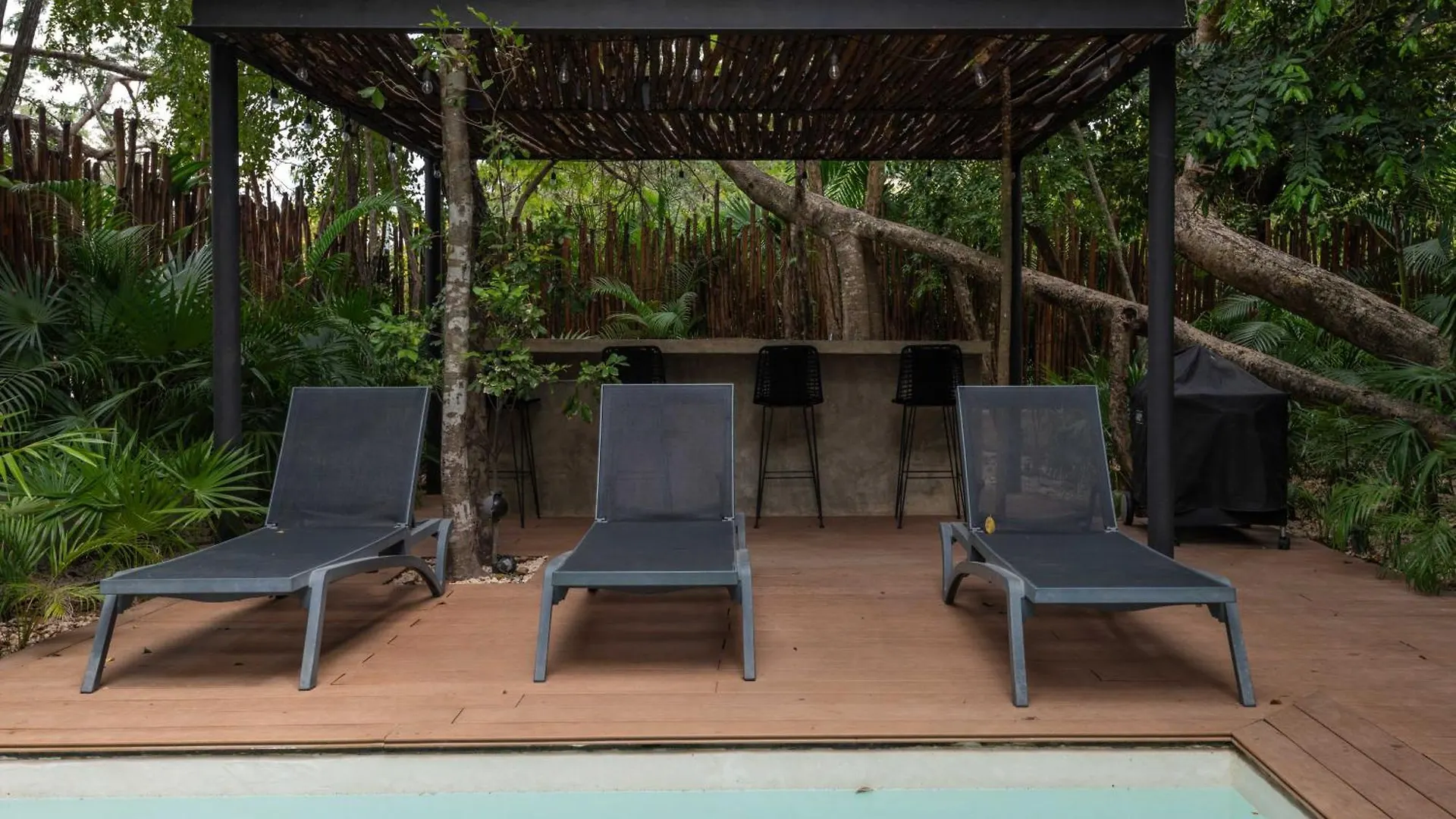 Spacious, Stylish, Comfortable, 2Bd 2Bth Condo,Private Pool 24Hr Concierge Tulum 0*,  Mexico